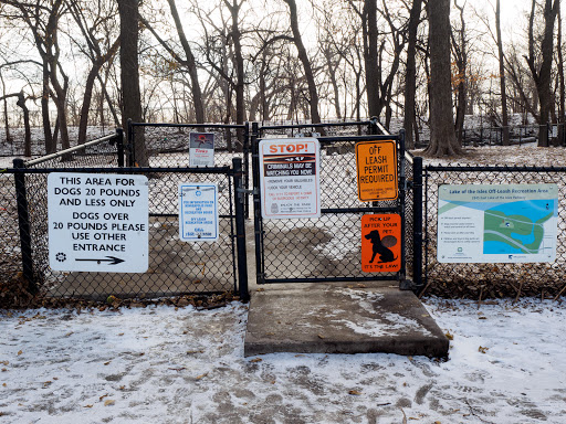 Park «Lake of the Isles Dog Park», reviews and photos, 2845 W Lake of the Isles Pkwy, Minneapolis, MN 55405, USA
