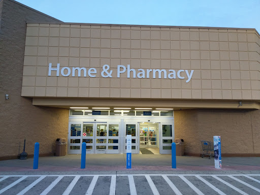 Department Store «Walmart Supercenter», reviews and photos, 4400 13th St, St Cloud, FL 34769, USA