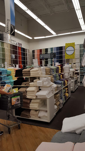 Department Store «Bed Bath & Beyond», reviews and photos, 197 Golden Isles Plaza, Brunswick, GA 31520, USA