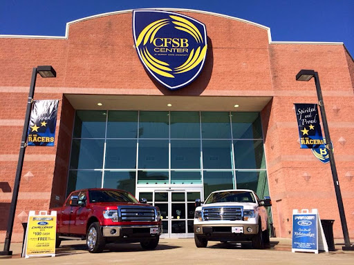 Car Dealer «Parker Ford Lincoln Inc.», reviews and photos, 701 Main St, Murray, KY 42071, USA