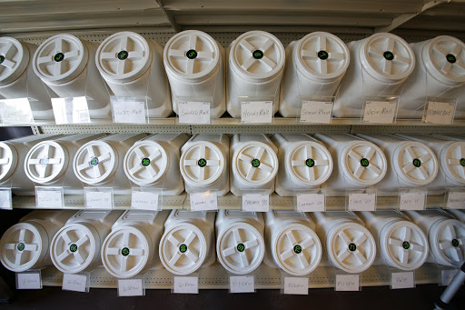 Hydroponics Equipment Supplier «Grow Masters», reviews and photos, 4641 Old Grand Ave, Gurnee, IL 60031, USA