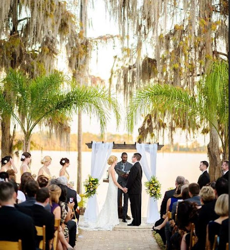 Weddings on the beach in Orlando