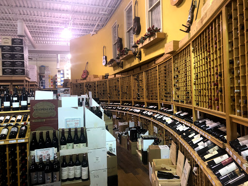 Liquor Store «Midtown Corkdorks Wine Spirits Beer», reviews and photos, 1610 Church St, Nashville, TN 37203, USA