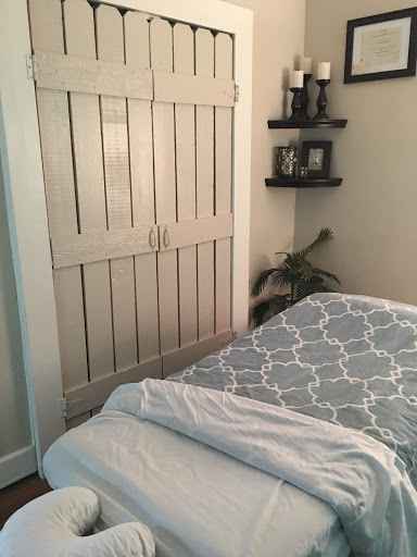 Beauty Salon «Mane Attraction Salon», reviews and photos, 820 W Goodwin St, Pleasanton, TX 78064, USA