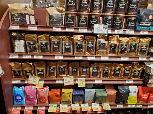 Grocery Store «The Fresh Market», reviews and photos, 2640 S Bayshore Dr, Miami, FL 33133, USA