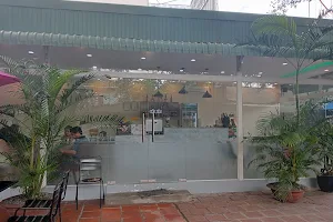 Tân Quy Coffee - Đồ Ăn Thức Uống image