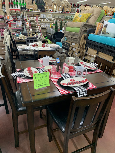Home Goods Store «Home Accent», reviews and photos, 5521 McFarland Blvd, Northport, AL 35476, USA