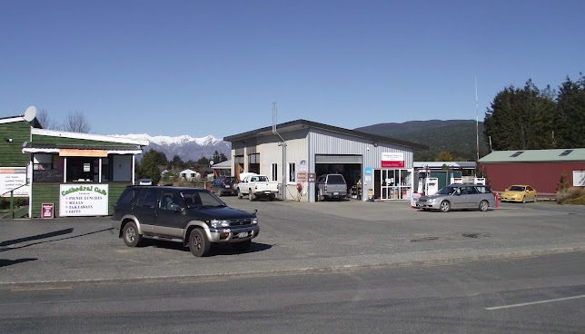 Reviews of Manapouri Motors 2015 in Invercargill - Gas station