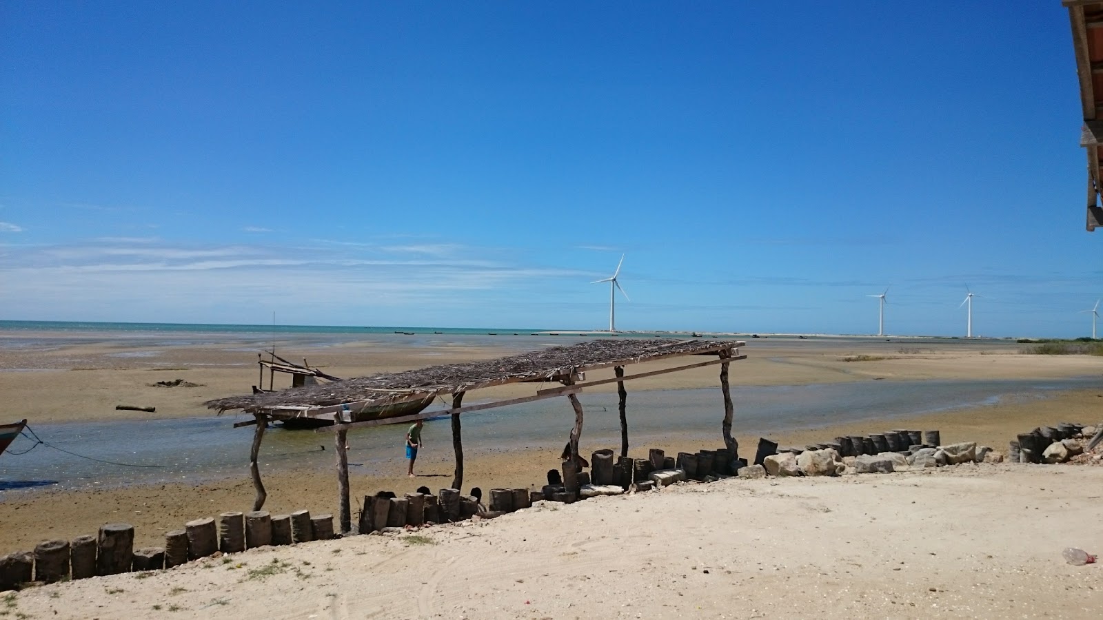 Foto von Praia das Dunas mit beiger sand Oberfläche