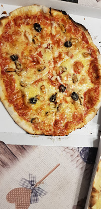 Plats et boissons du Pizzeria Pizza de la Vaunage à Caveirac - n°6