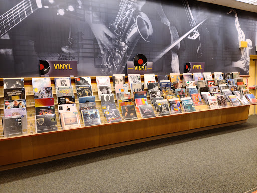 Book Store «Barnes & Noble», reviews and photos, 2443 Vestal Pkwy E, Vestal, NY 13850, USA