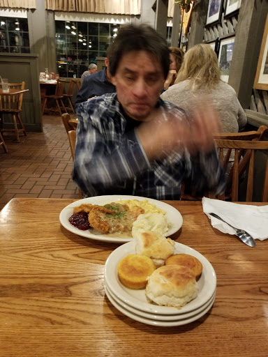 American Restaurant «Cracker Barrel Old Country Store», reviews and photos, 550 Co Rd 117, Buda, TX 78610, USA