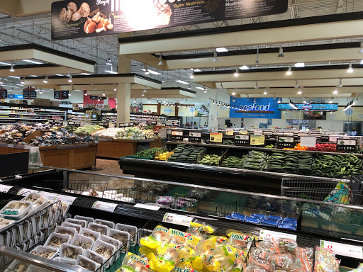 Korean Grocery Store «Lotte Plaza Market - Centreville», reviews and photos, 5900 Centreville Crest Ln, Centreville, VA 20121, USA