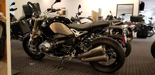 BMW Motorcycle Dealer «BMW Motorcycles of Western Oregon», reviews and photos, 12010 SW Garden Pl, Portland, OR 97223, USA
