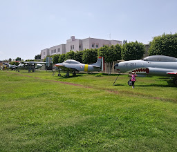 Museo del Ejército y Fuerza Aérea photo