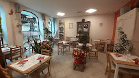 Atmosphère du Restaurant Béa Rég'Halle à Le Mas-d'Agenais - n°13