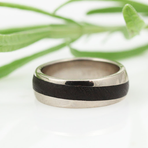 Jewelry Designer «ABRACADABRA Jewelry/Gem Gallery», reviews and photos, 205 E Liberty St, Ann Arbor, MI 48104, USA