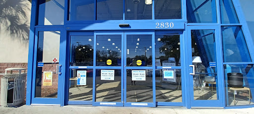 Thrift Store «Goodwill Ocala Superstore Adjacent to Paddock Mall», reviews and photos, 2830 SW 27th Ave, Ocala, FL 34471, USA