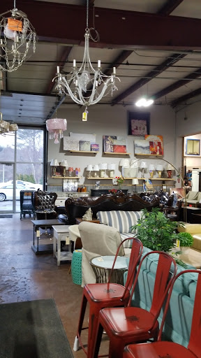 Discount Store «Bulldog Liquidators», reviews and photos, 130 NH-111, Hampstead, NH 03841, USA