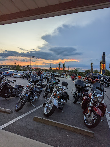 Bar & Grill «Boathouse Waterway Bar & Grill», reviews and photos, 201 Fantasy Harbour Blvd, Myrtle Beach, SC 29579, USA