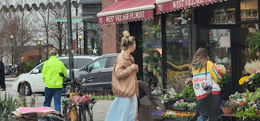 Florist «West Village Florist», reviews and photos, 70 Greenwich Ave, New York, NY 10011, USA