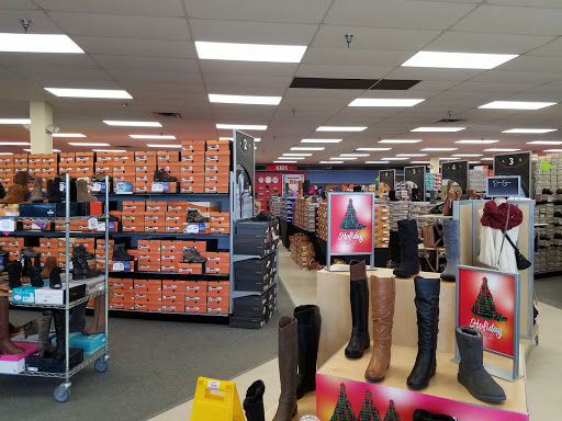 Shoe Store «Shoe Carnival», reviews and photos, 4340 13th Ave S, Fargo, ND 58103, USA