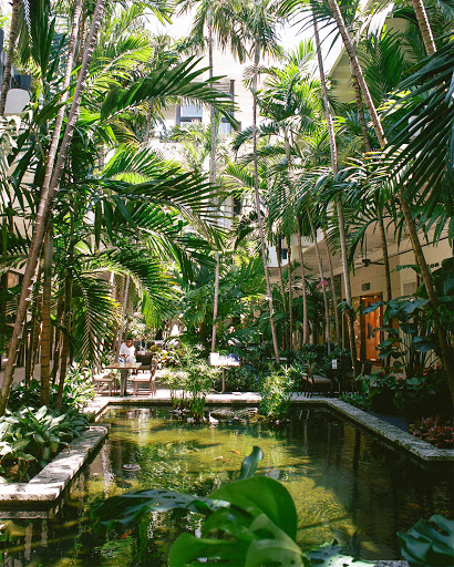 Shopping Mall «Bal Harbour Shops», reviews and photos, 9700 Collins Ave, Bal Harbour, FL 33154, USA