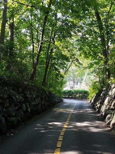 Golf Course «Abbey Springs Golf Course», reviews and photos, Country Club Dr, Fontana-On-Geneva Lake, WI 53125, USA