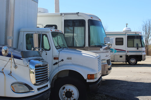 Self-Storage Facility «Space Saver Self Storage», reviews and photos, 2710 N Farnsworth Ave, Aurora, IL 60502, USA