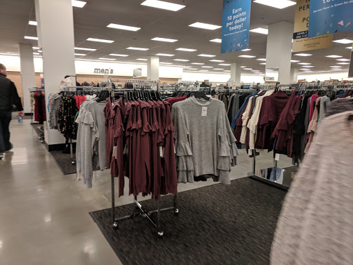 Department Store «Nordstrom Rack Warwick Mall», reviews and photos, 400 Bald Hill Rd, Warwick, RI 02886, USA