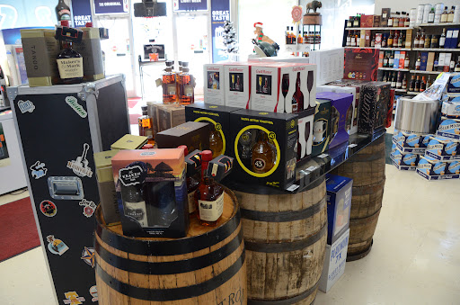 Liquor Store «Plainfield Discount Liquors», reviews and photos, 5975 Cambridge Way, Plainfield, IN 46168, USA