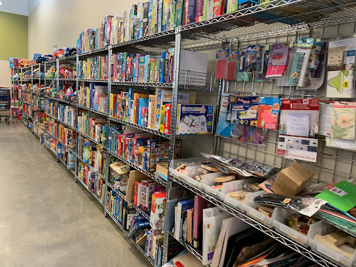 Thrift Store «Goodwill Store & Donation Center», reviews and photos, 5518 Touhy Ave, Skokie, IL 60077, USA