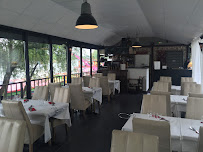 Atmosphère du Restaurant marocain La Tajine d'Or à Joinville-le-Pont - n°6