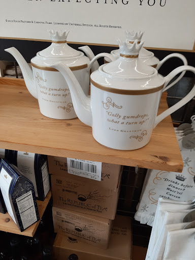 Furniture Store «Cost Plus World Market», reviews and photos, 9759 Jefferson Davis Hwy, Fredericksburg, VA 22407, USA