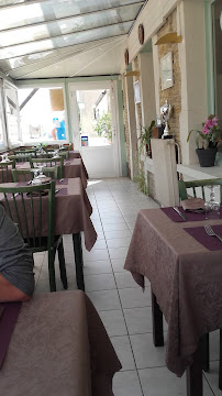 Atmosphère du Restaurant Au Bon Accueil à Méry-Bissières-en-Auge - n°1