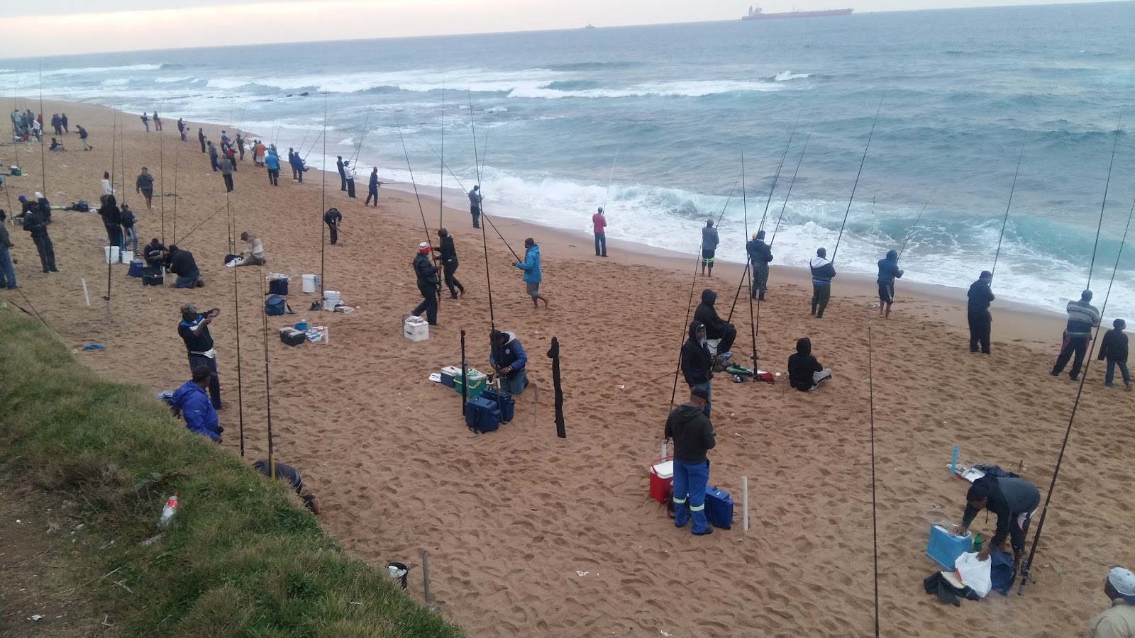 Foto di Isipingo beach con parzialmente pulito livello di pulizia