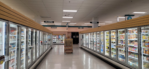 Supermarket «Price Chopper», reviews and photos, 410 Queen St, Southington, CT 06489, USA