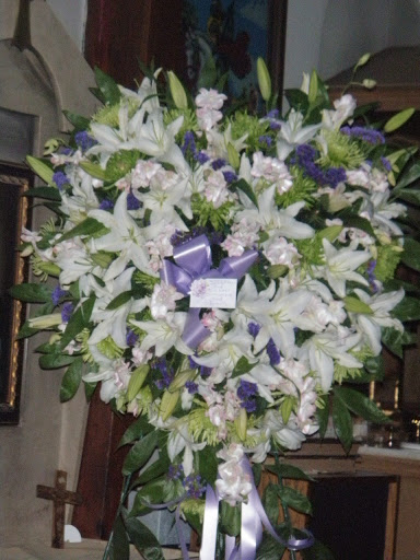 Florist «Sunset Florist», reviews and photos, 470 Bergen Blvd, Ridgefield, NJ 07657, USA