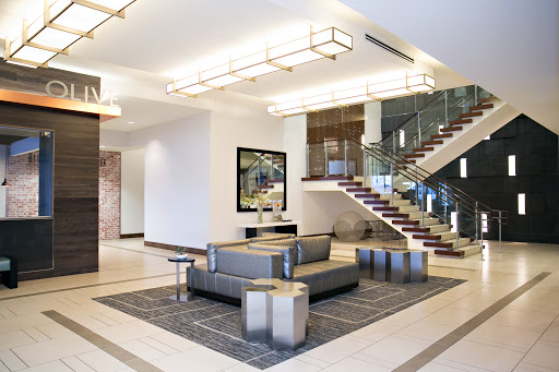 Hotel «Hilton Minneapolis/Bloomington», reviews and photos, 3900 American Blvd W, Bloomington, MN 55437, USA