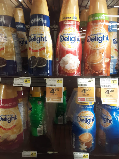 Grocery Store «Rays Food Place», reviews and photos, 1139 S Cloverdale Blvd, Cloverdale, CA 95425, USA