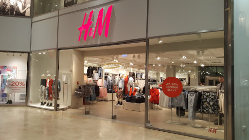 H&M