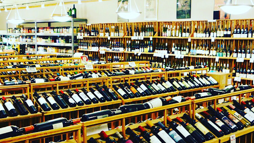 Wine Store «Merchants Fine Wine», reviews and photos, 21034 Mack Ave, Grosse Pointe Woods, MI 48236, USA