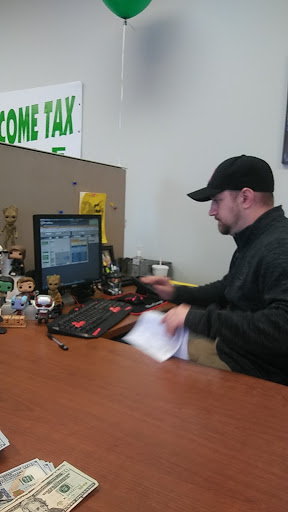 Car Dealer «Budget Car Mart», reviews and photos, 3095 Barber Rd, Norton, OH 44203, USA