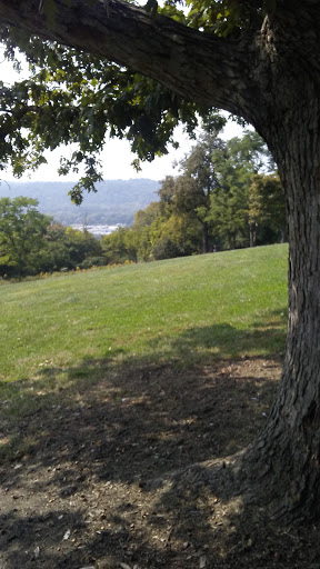 Park «Mount Storm Park», reviews and photos, 700 Lafayette Ave, Cincinnati, OH 45223, USA