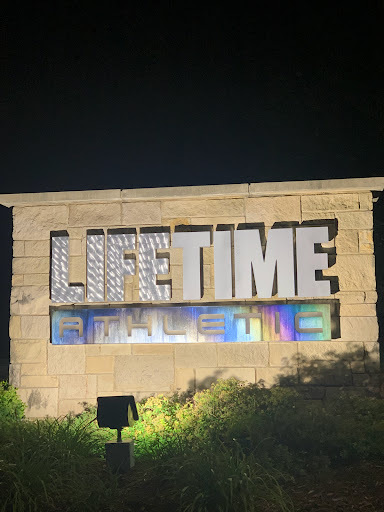 Gym «Life Time Athletic», reviews and photos, 680 Woodlands Pkwy, Vernon Hills, IL 60061, USA