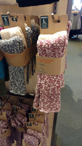 Clothing Store «L.L. Bean», reviews and photos, 700 Paramus Park, Paramus, NJ 07652, USA