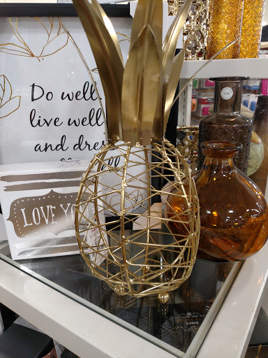 Department Store «T.J. Maxx & HomeGoods», reviews and photos, 200 Line Creek Dr, Peachtree City, GA 30269, USA