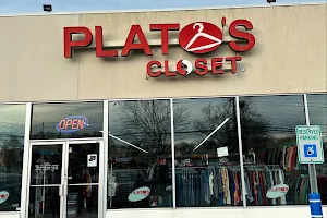 Plato's Closet Commack NY image