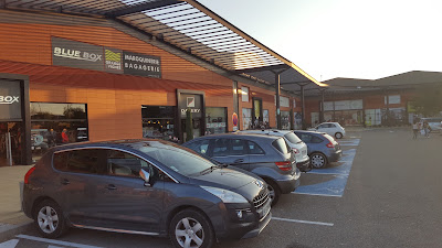 Blue Box à Orange