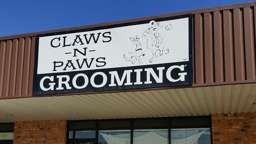 Claws and Paws Grooming